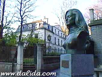 070803 dalida.jpg