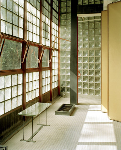 070826 maison verre.jpg