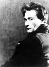 manrayantoninartaud.jpg